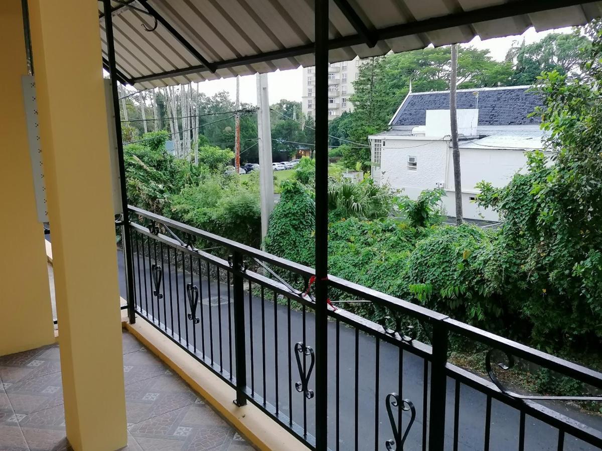 Bobato Building Apartment Curepipe